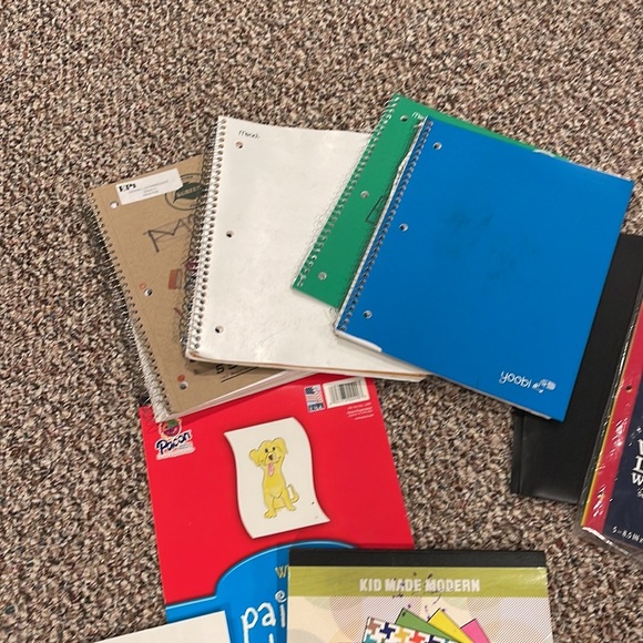 School supply bundle (pre-loved) - Picture 2 of 5